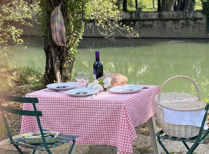 Gite Chez Madeleine Daire Louhans Dış mekan fotoğraf